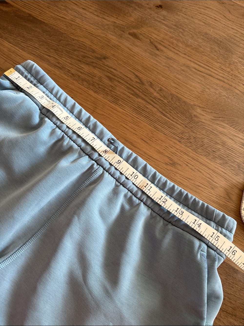 Lululemon Women's 10 Blue Shorts - Picture 3 of 12